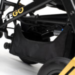 Plego - Detail bottom pouch