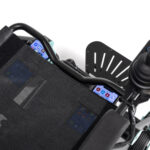 Plego - Detail two pouches under the seat